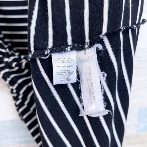 LOFT Striped Tie Waist T Shirt Dress Black White Casual Womens XSP - Picture 7 of 7